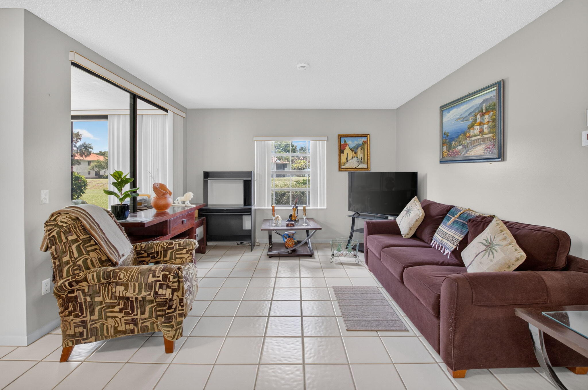 5267 Europa Dr #C Boynton Beach, FL 33437