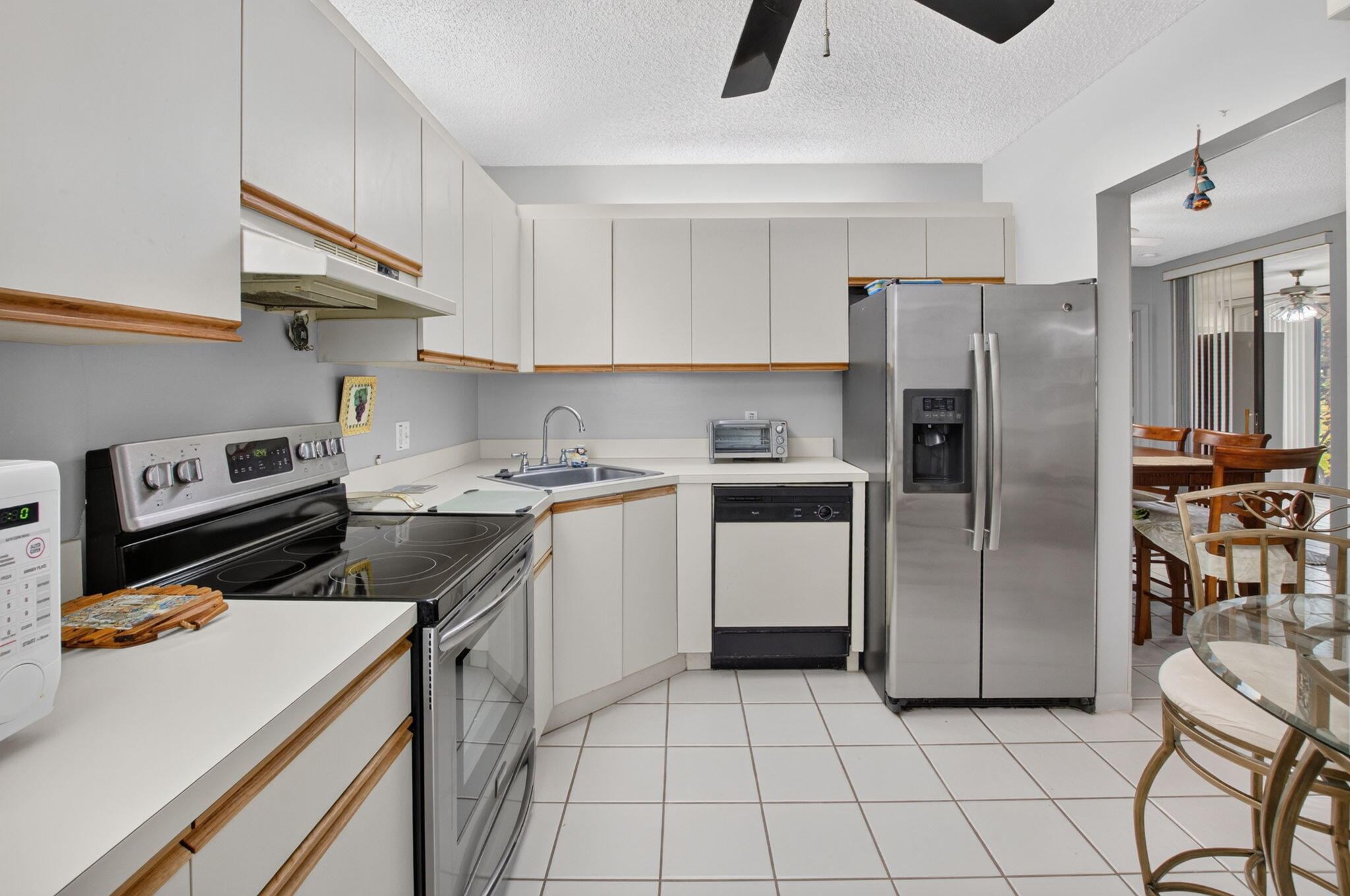 5267 Europa Dr #C Boynton Beach, FL 33437