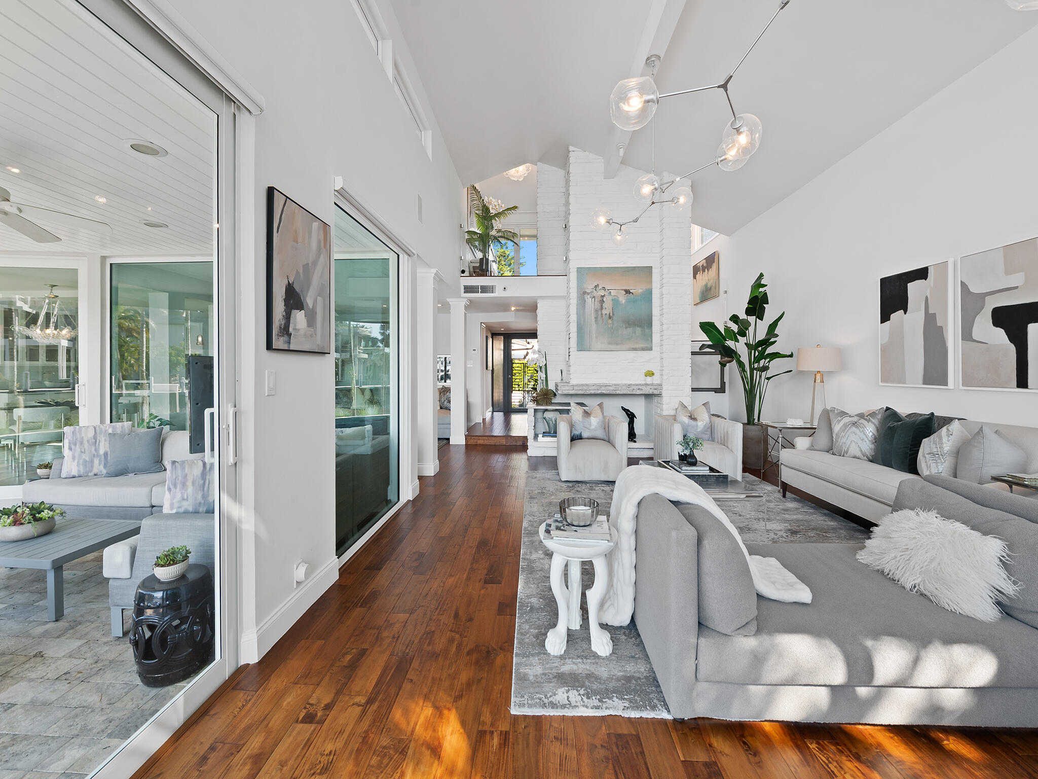 2880 NE 24th Pl Fort Lauderdale, FL 33305