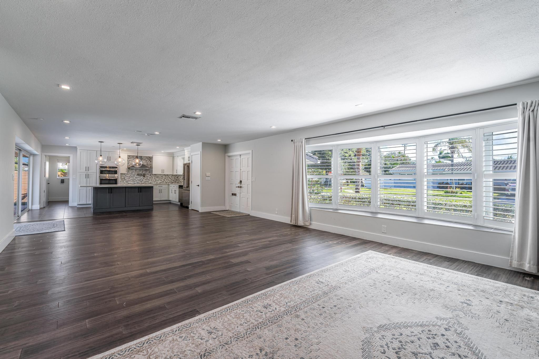 2197 NE 61st Ct Fort Lauderdale, FL 33308