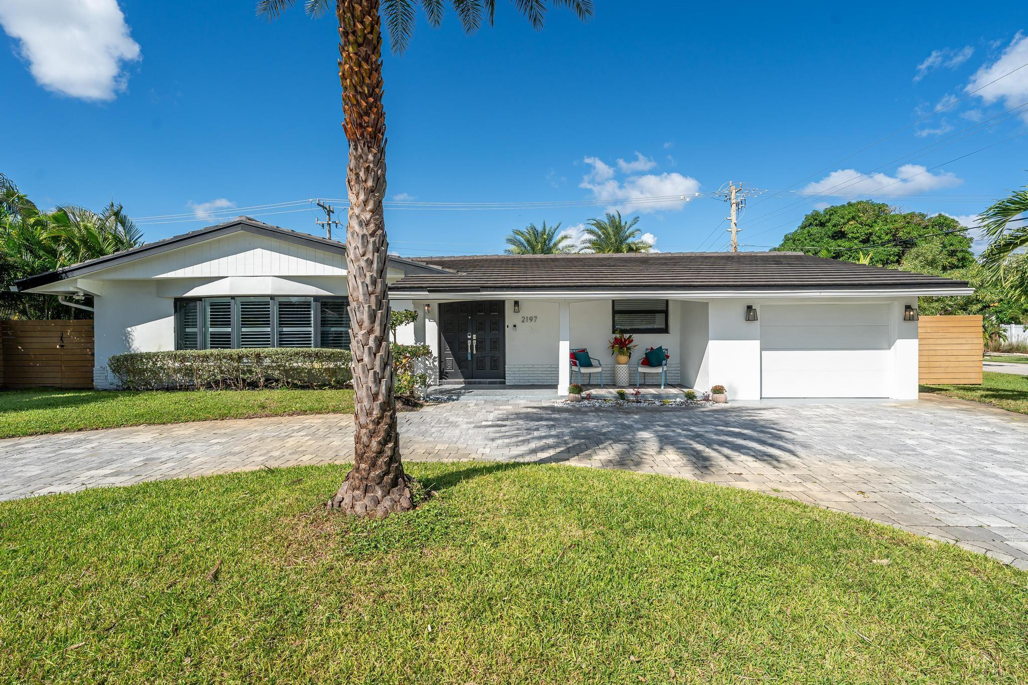 2197 NE 61st Ct Fort Lauderdale, FL 33308