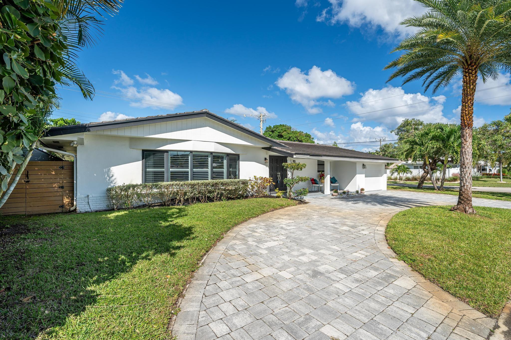 2197 NE 61st Ct Fort Lauderdale, FL 33308