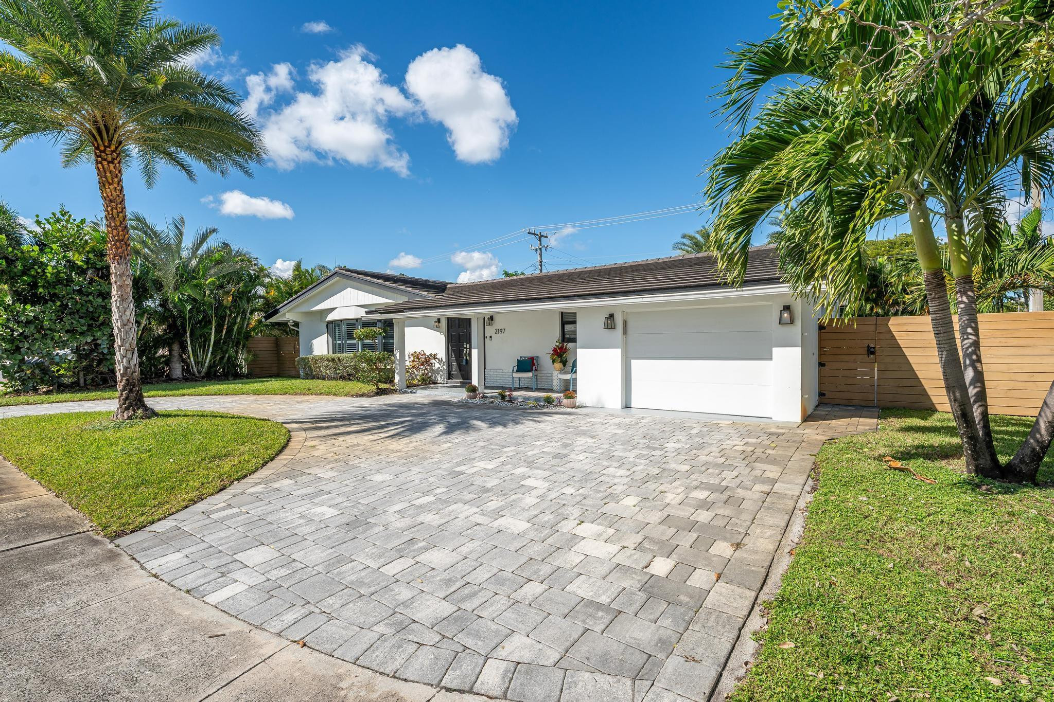 2197 NE 61st Ct Fort Lauderdale, FL 33308
