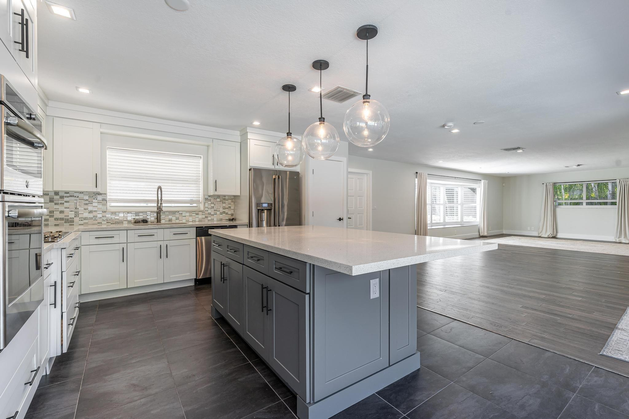 2197 NE 61st Ct Fort Lauderdale, FL 33308