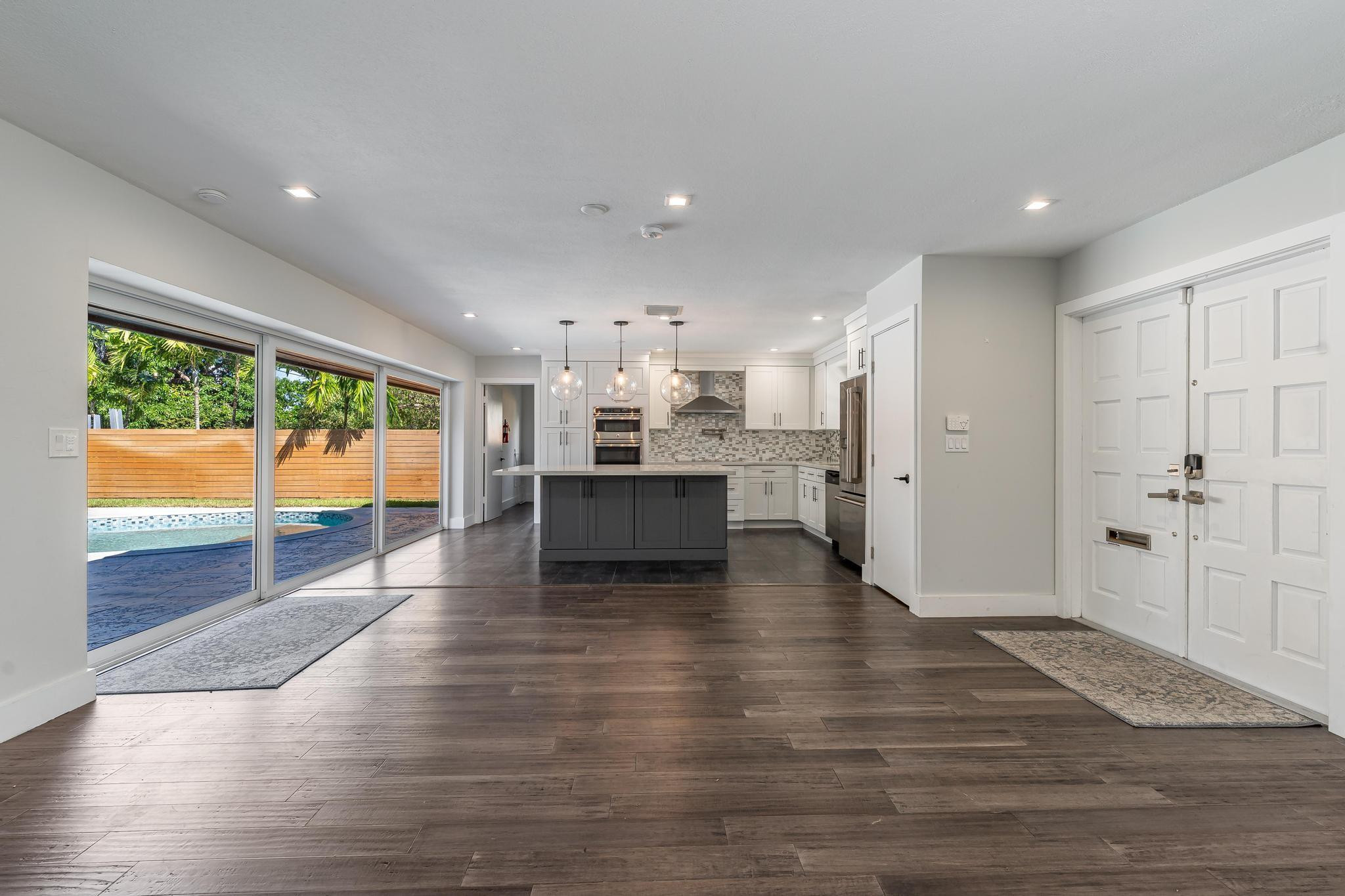 2197 NE 61st Ct Fort Lauderdale, FL 33308