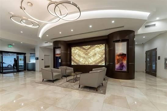 20355 NE 34th Ct #227 Aventura, FL 33180