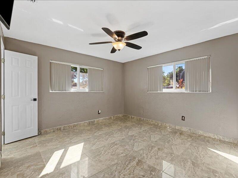 7081 SW 30th St Miramar, FL 33023