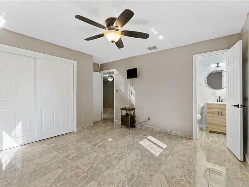 7081 SW 30th St Miramar, FL 33023