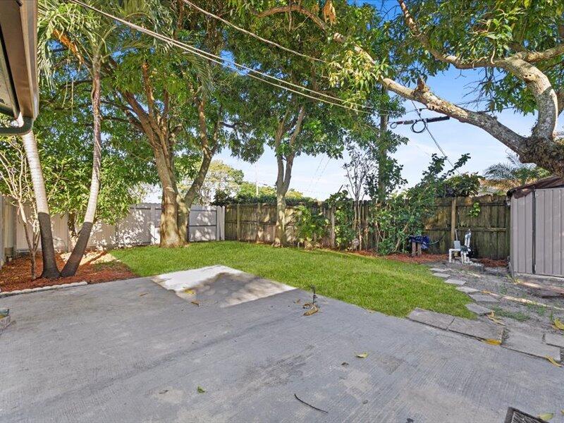 7081 SW 30th St Miramar, FL 33023