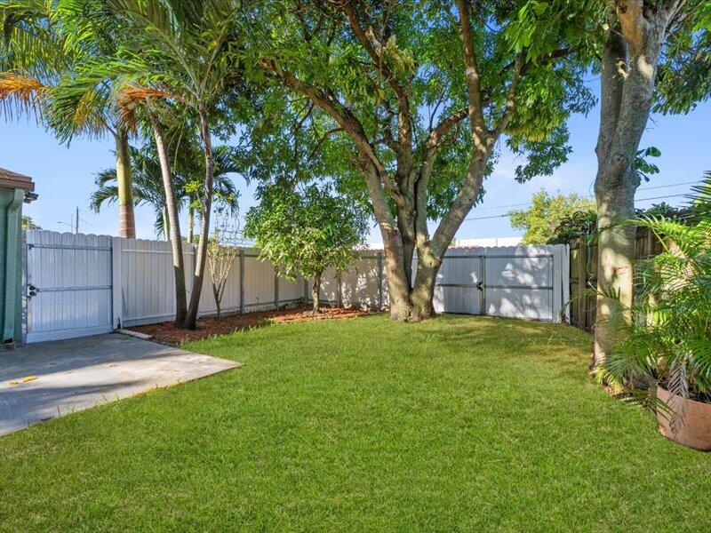 7081 SW 30th St Miramar, FL 33023