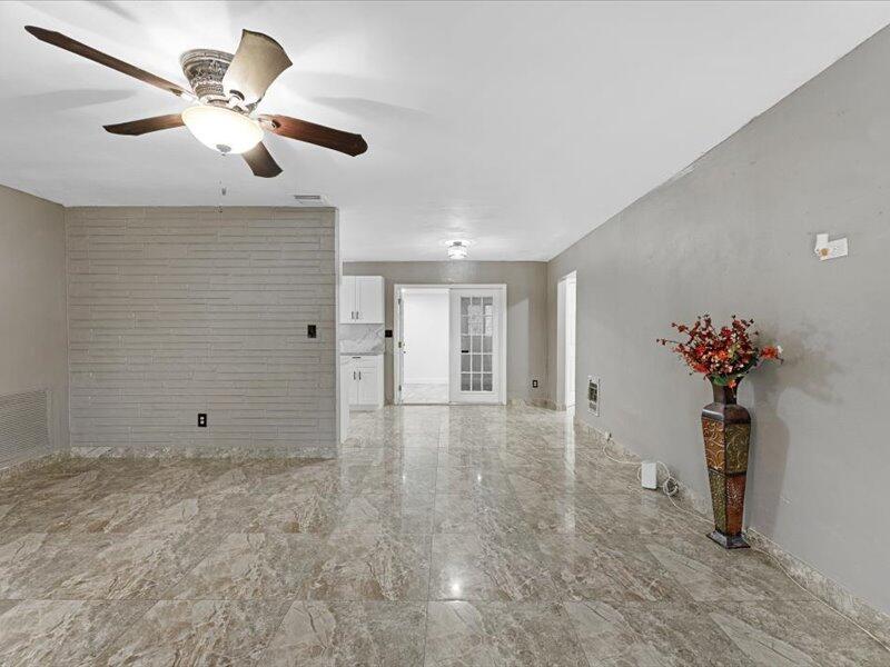 7081 SW 30th St Miramar, FL 33023