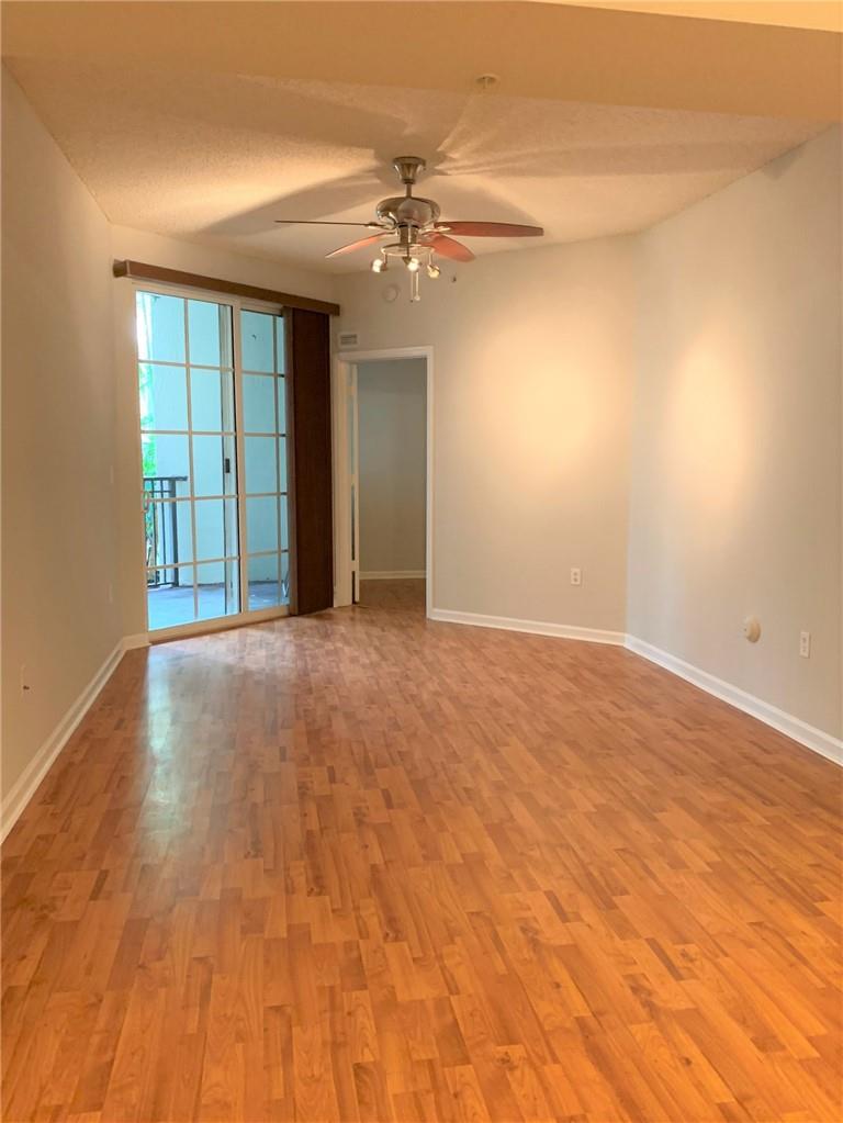 533 NE 3rd Ave #115