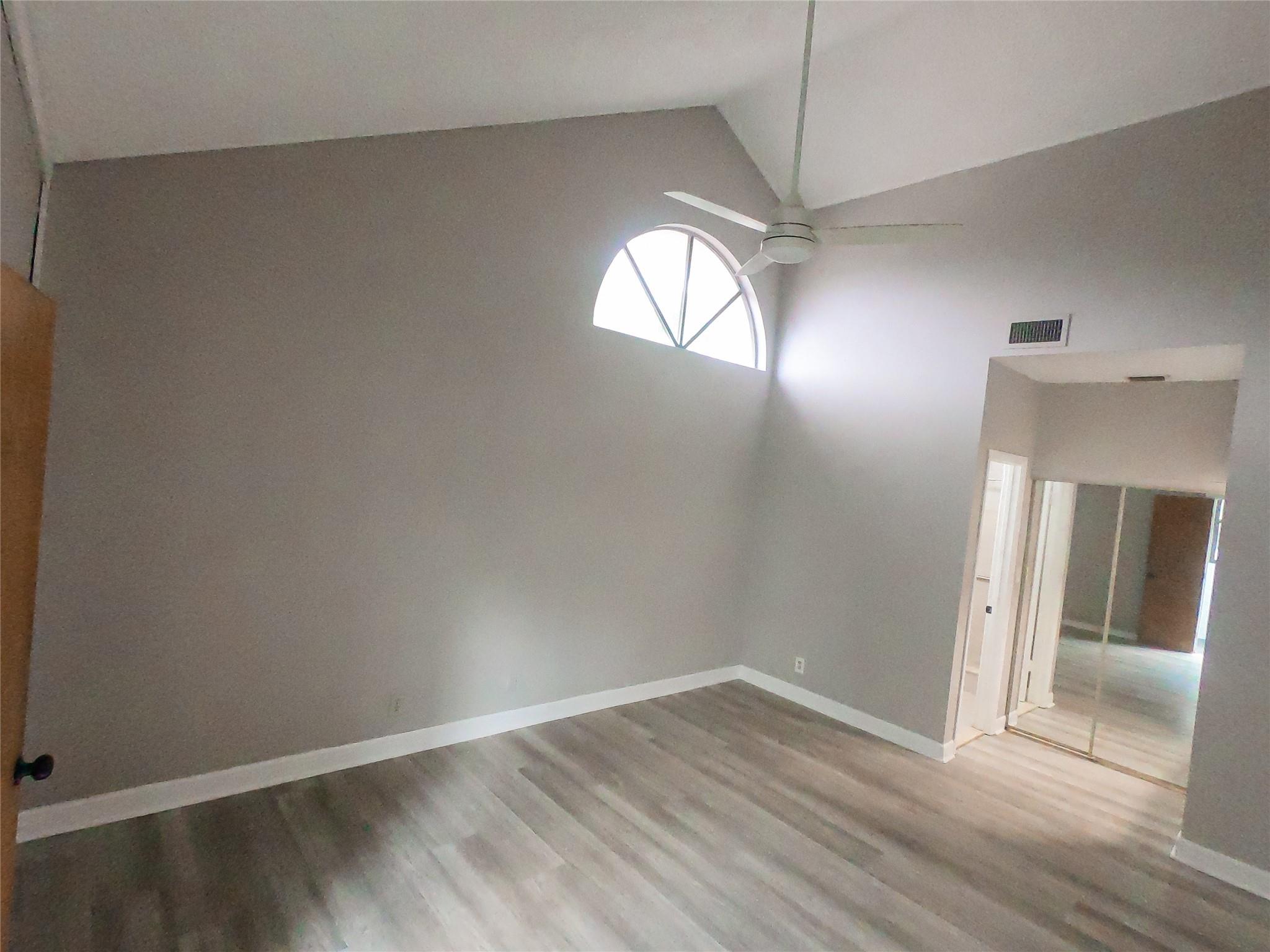 1421 Avon Ln #206,North Lauderdale, FL 33068