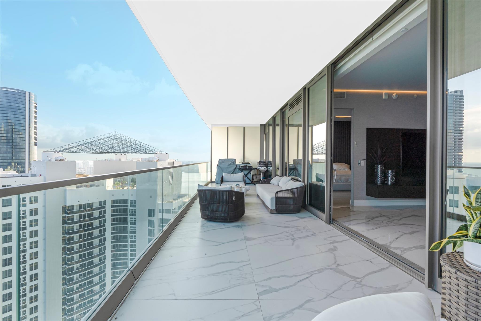 image Residences By Armani Casa42