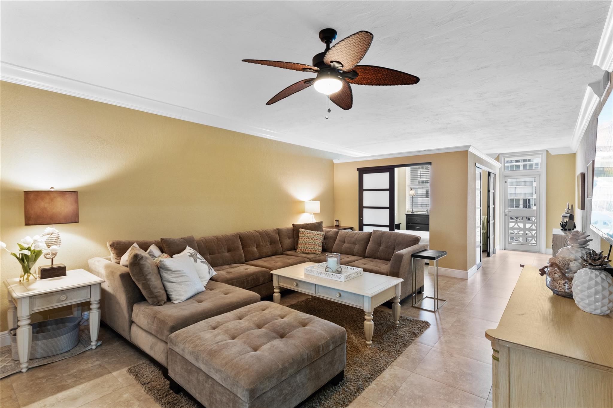 4250 Galt Ocean Dr #8L