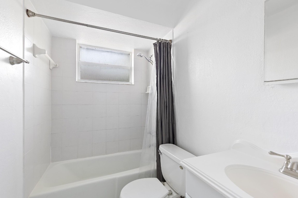 821 Tequesta #1 Fort Lauderdale, FL 33312