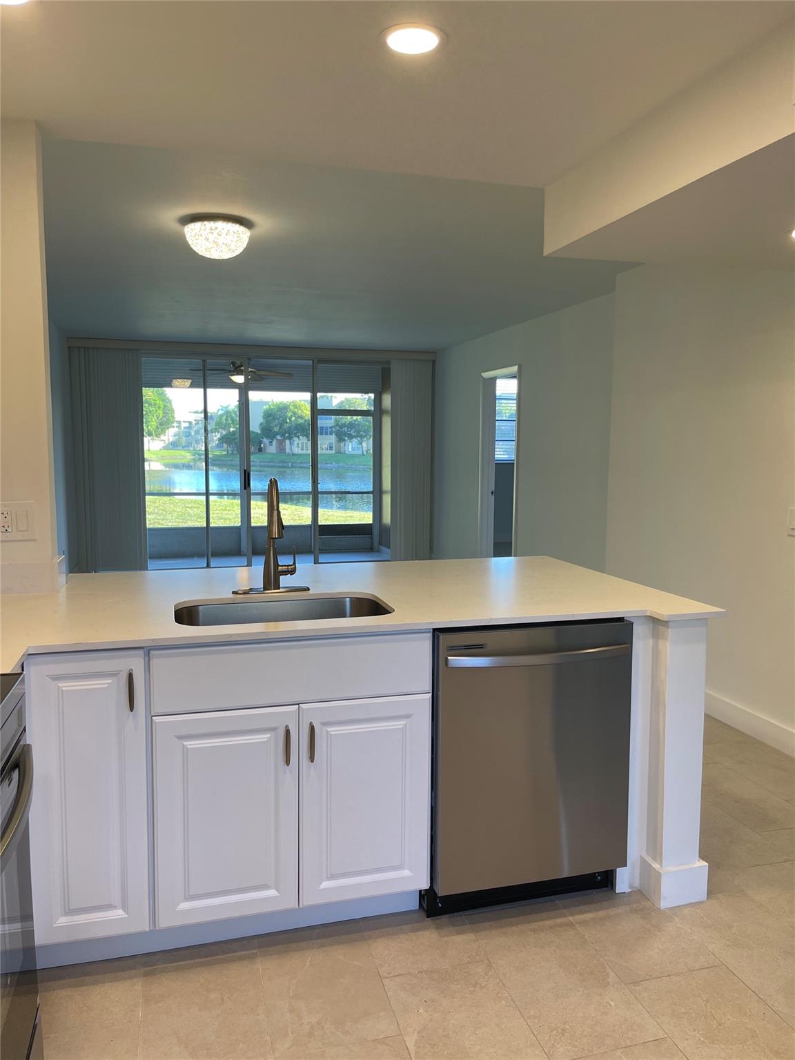 5890 NW 64th Ave #103