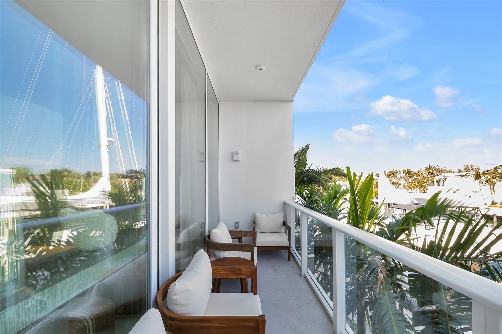 2311 SE 17th St #202 Fort Lauderdale, FL 33316