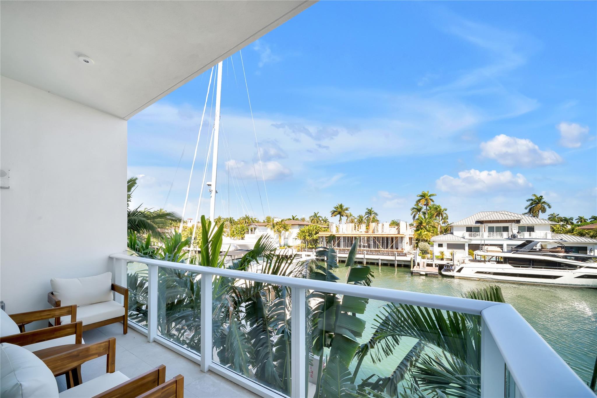 2311 SE 17th St #202 Fort Lauderdale, FL 33316