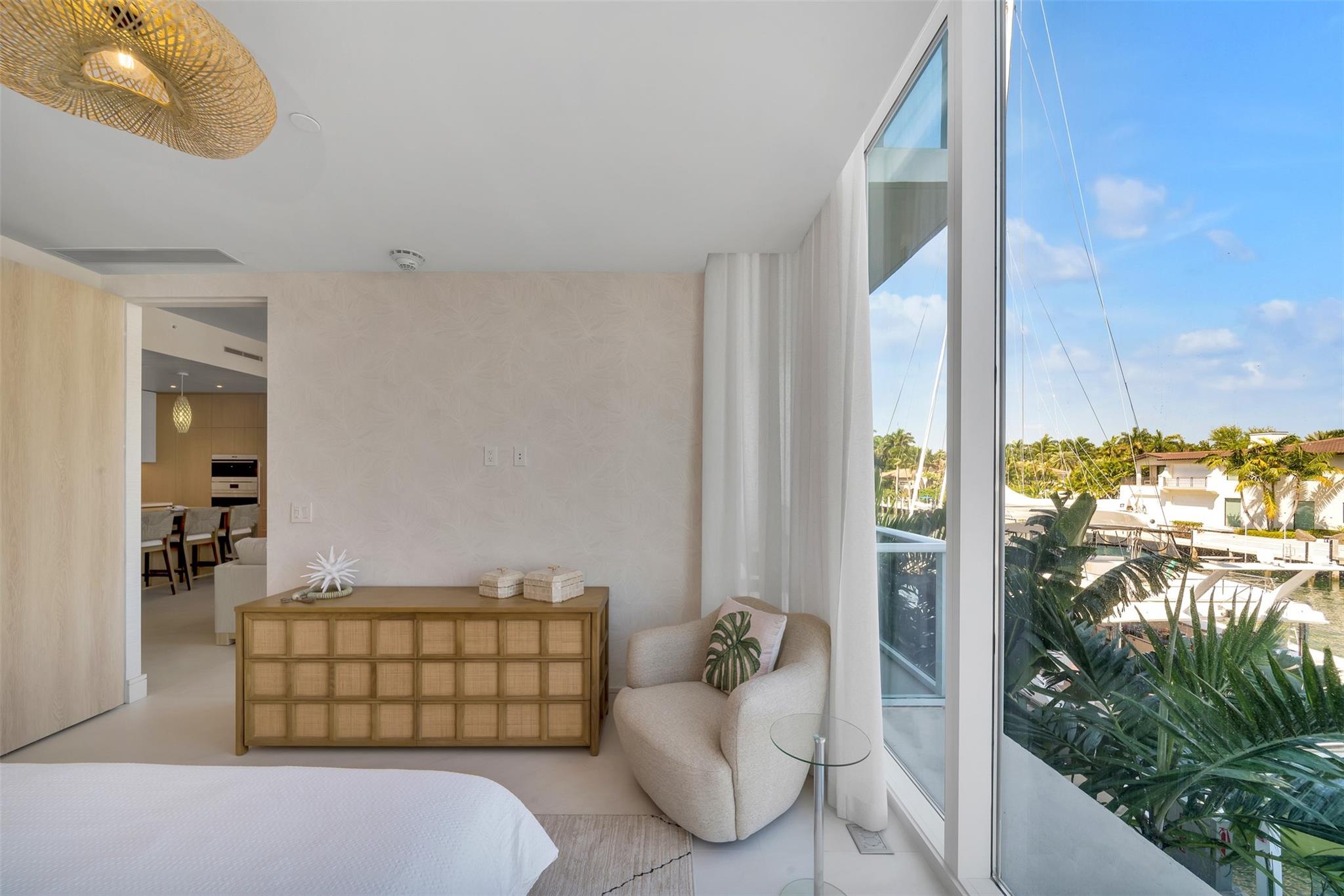 2311 SE 17th St #202 Fort Lauderdale, FL 33316