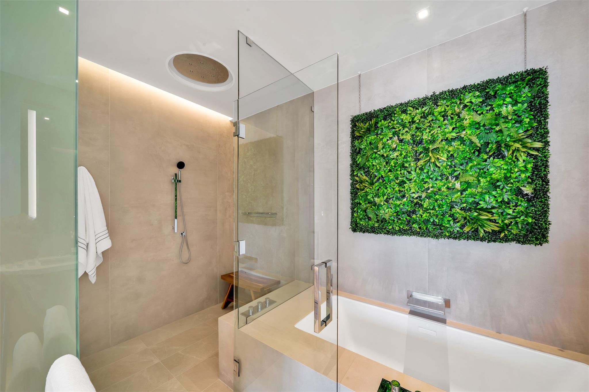 2311 SE 17th St #202 Fort Lauderdale, FL 33316