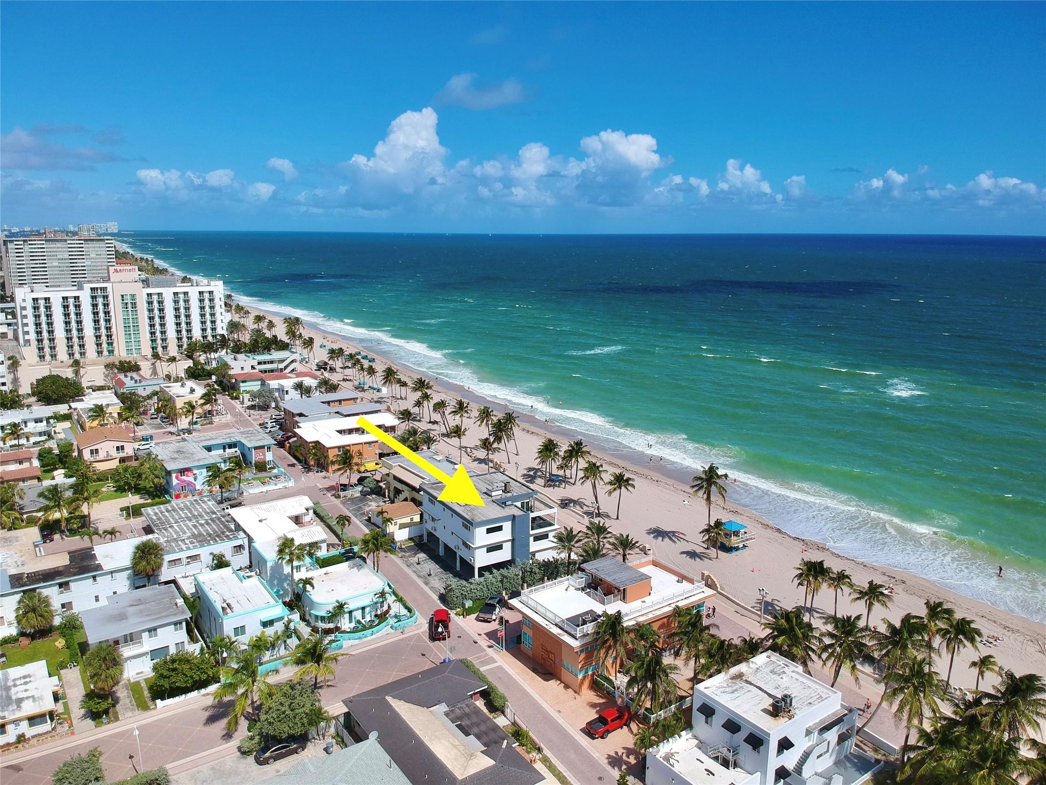 2203 N Surf Rd Hollywood, FL 33019