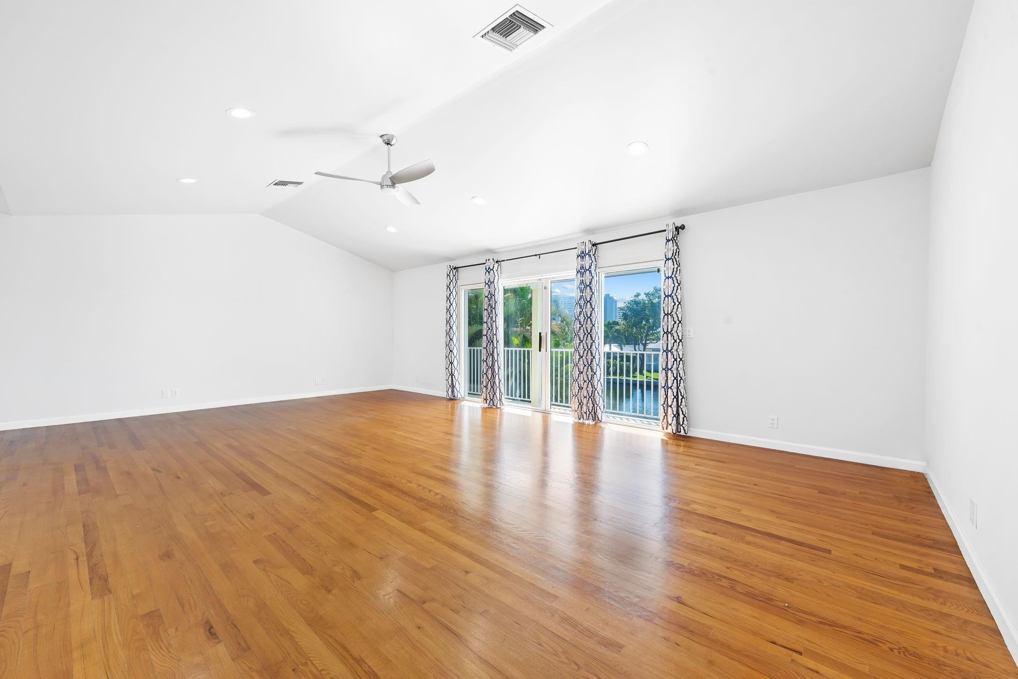 2612 Marion Fort Lauderdale, FL 33316