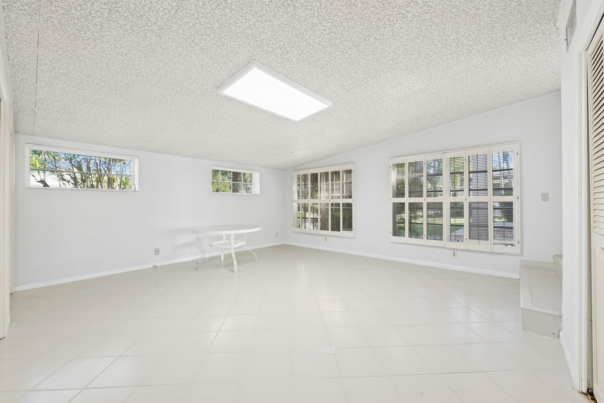 2612 Marion Fort Lauderdale, FL 33316