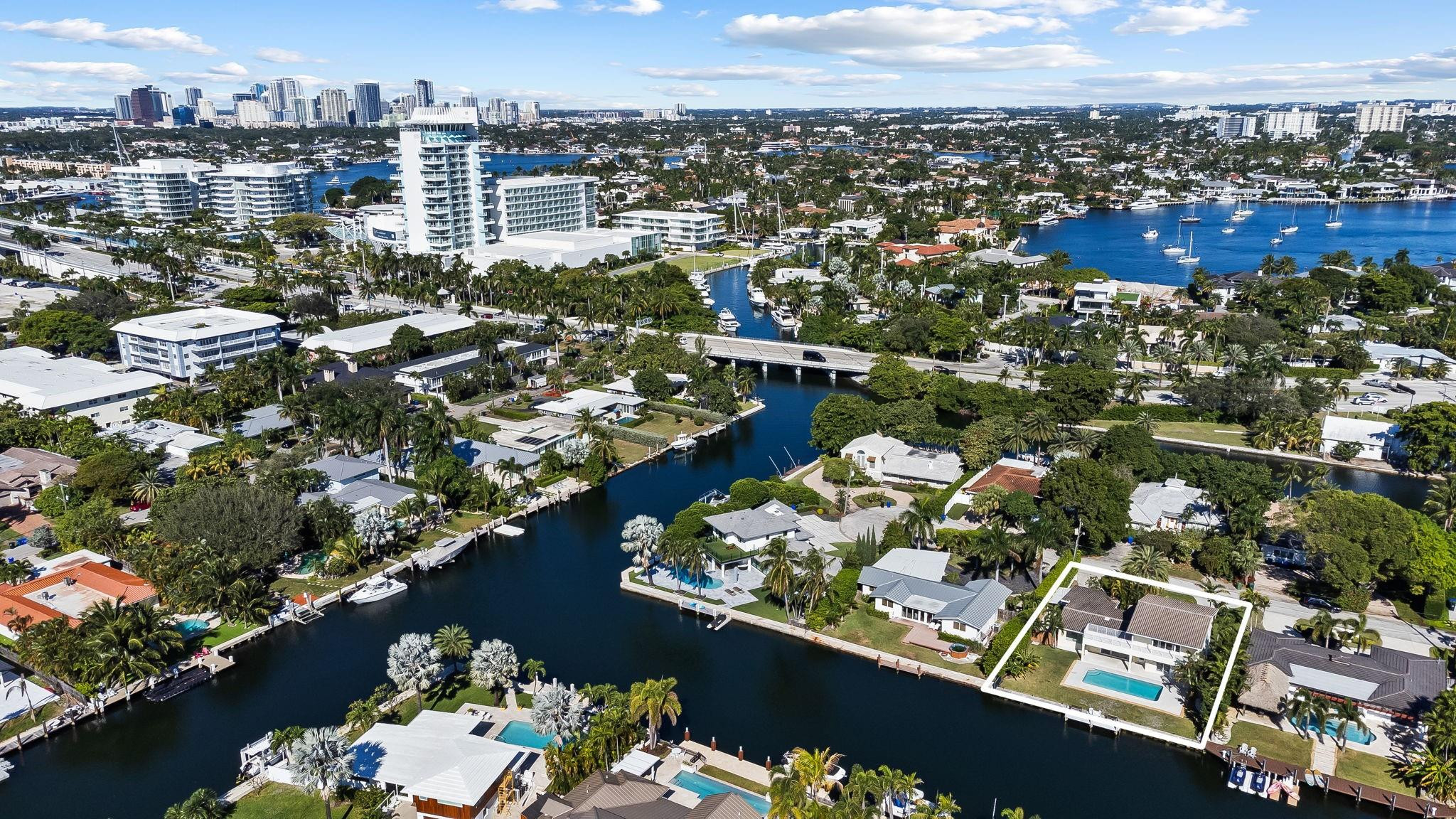 2612 Marion Fort Lauderdale, FL 33316