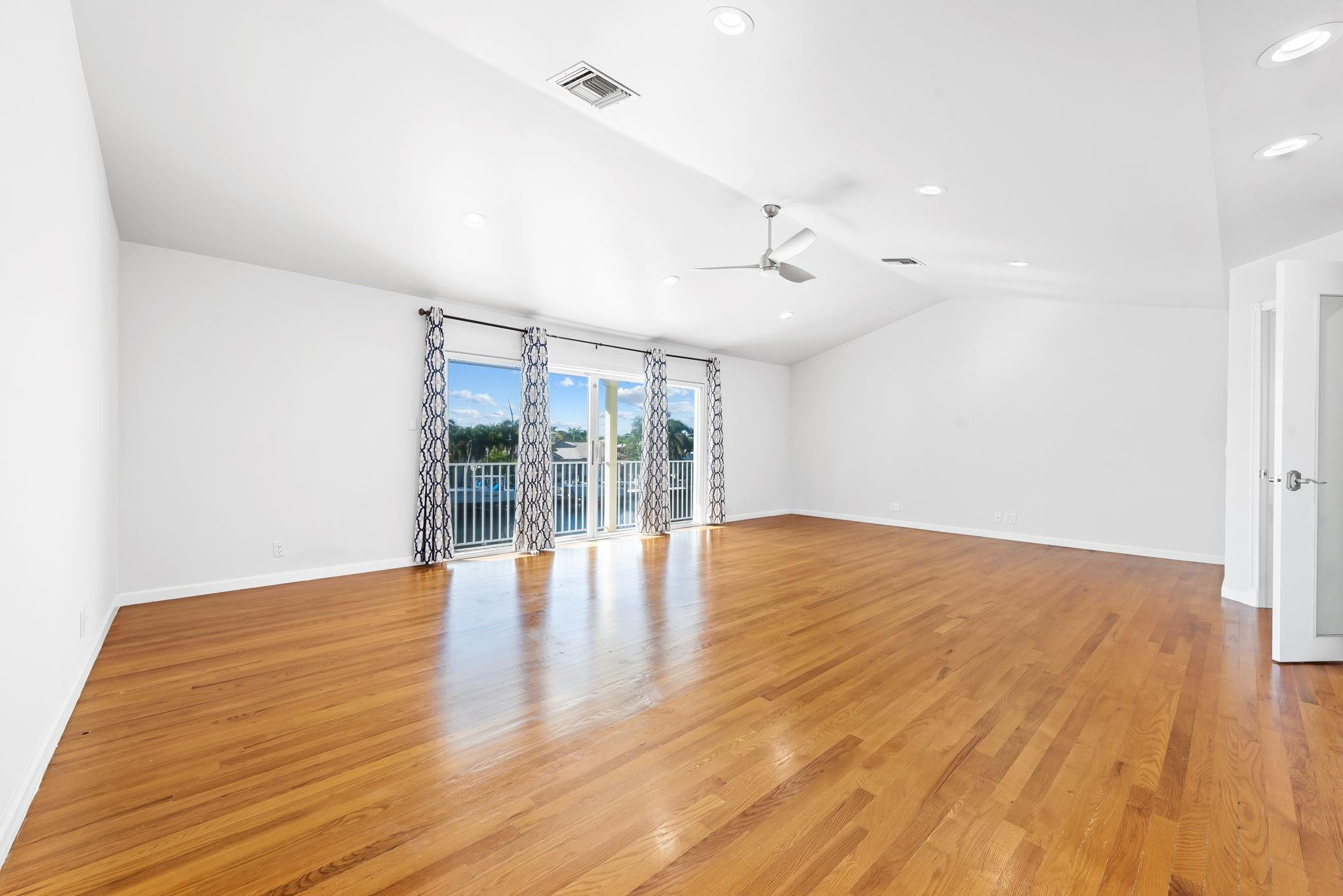 2612 Marion Fort Lauderdale, FL 33316