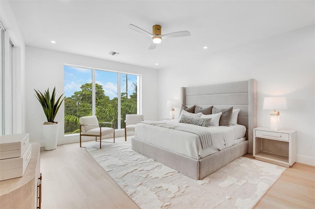 1129 NE 18th Ct #1129 Fort Lauderdale, FL 33305