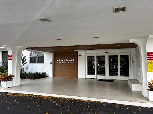 1800 N Andrews Ave #2I