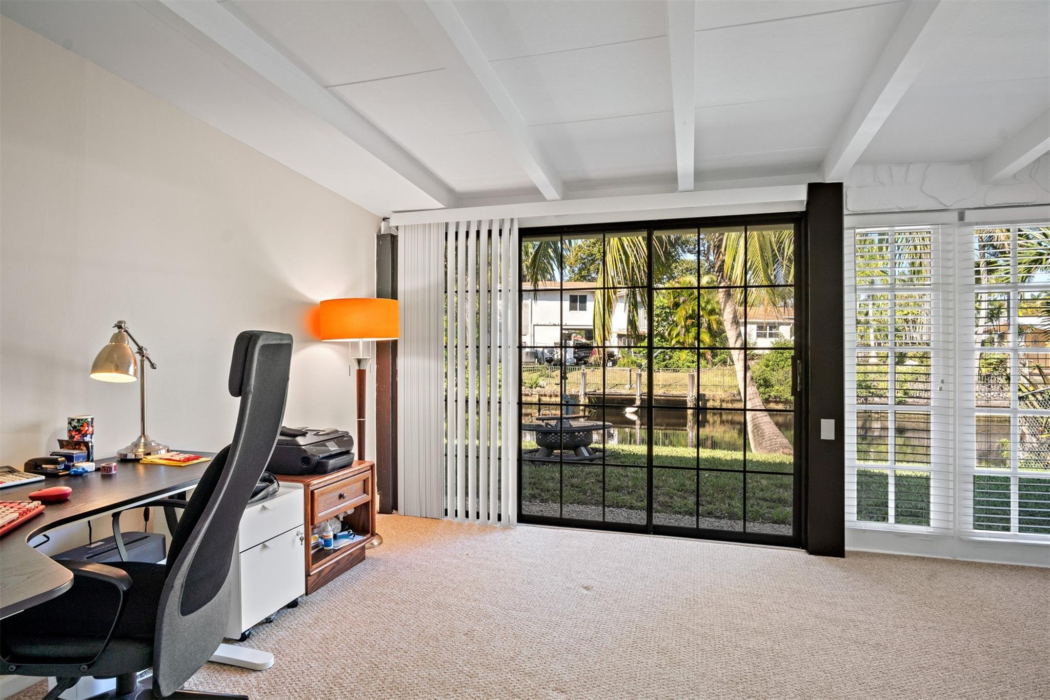 2555 Nassau Ln Fort Lauderdale, FL 33312