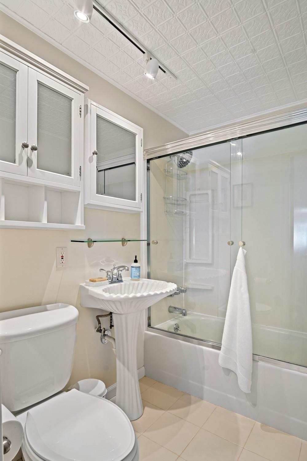 2555 Nassau Ln Fort Lauderdale, FL 33312