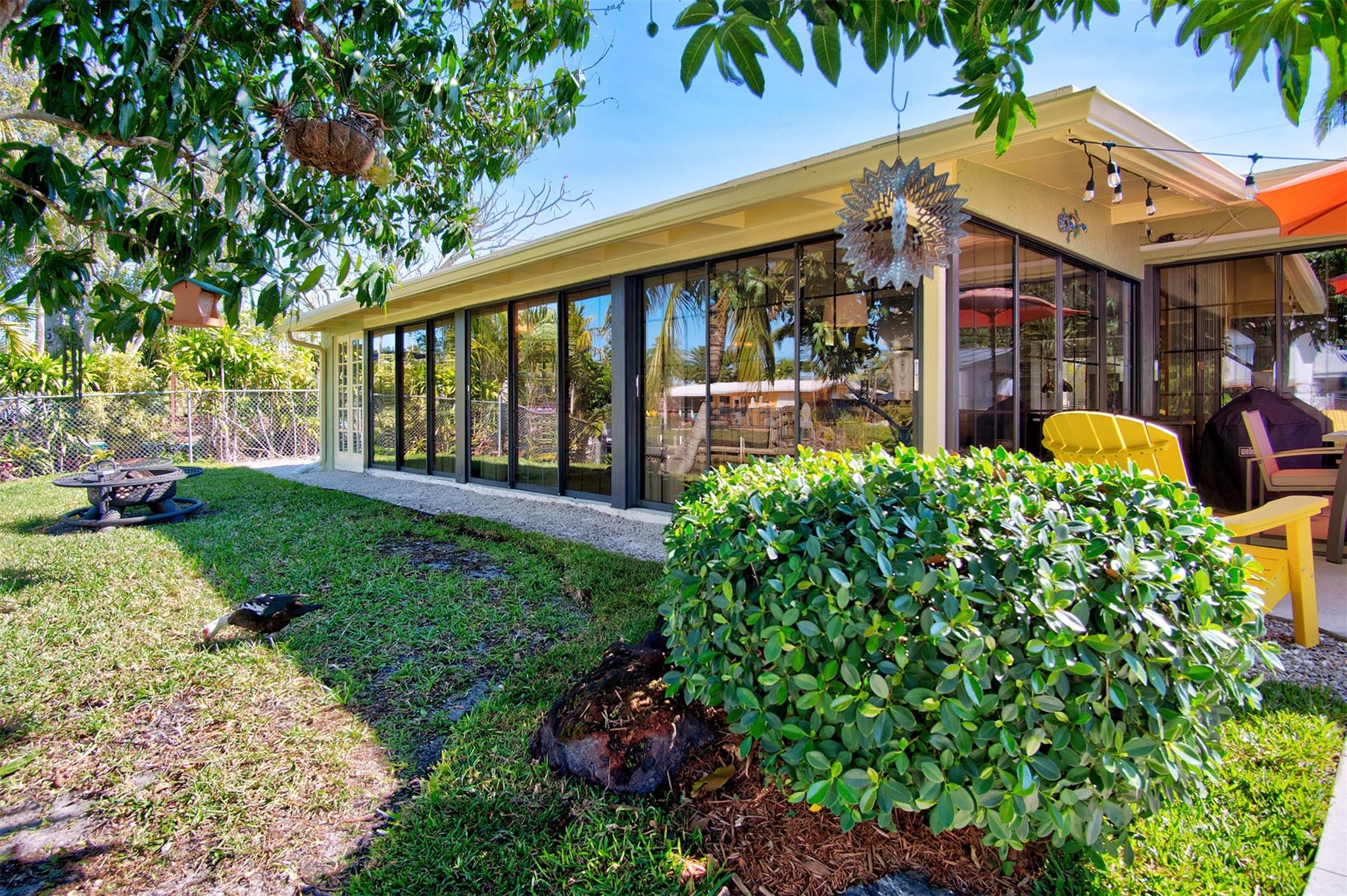 2555 Nassau Ln Fort Lauderdale, FL 33312