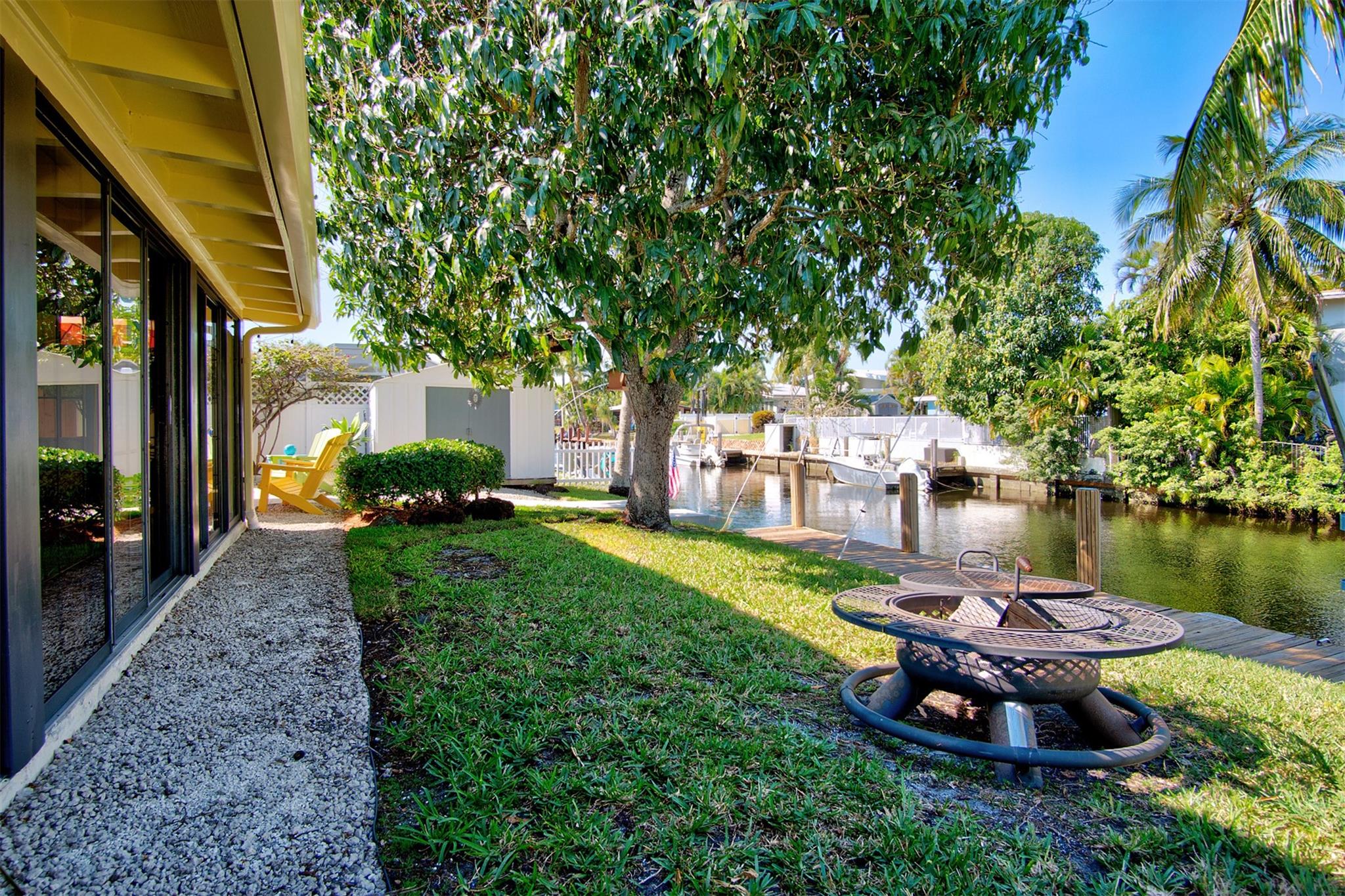 2555 Nassau Ln Fort Lauderdale, FL 33312