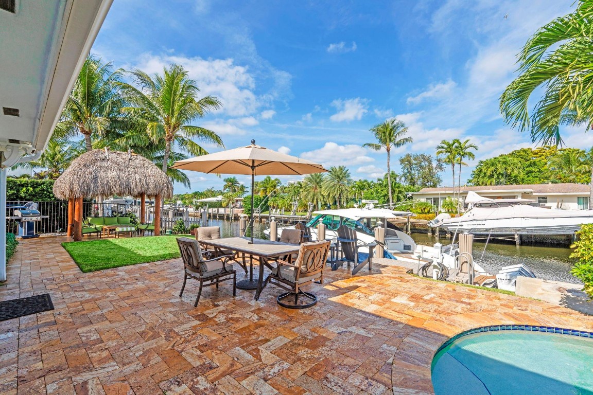 1941 Coral Reef Pompano Beach, FL 33062