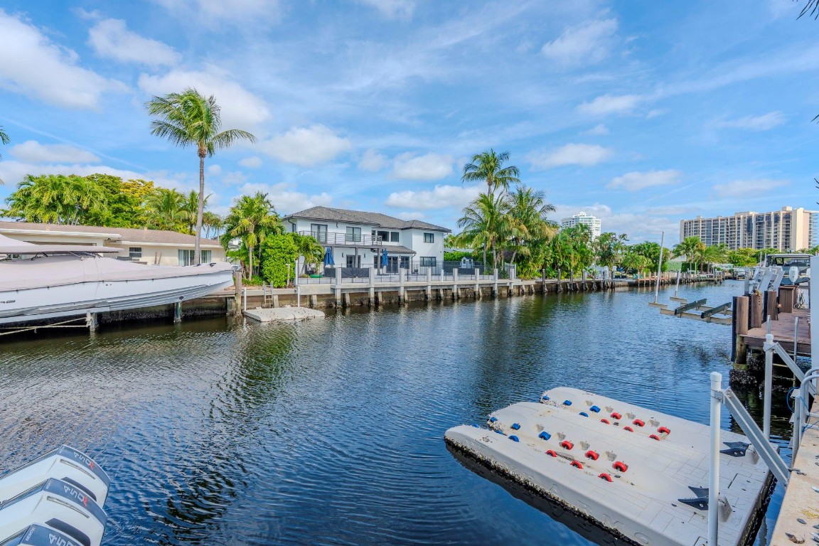 1941 Coral Reef Pompano Beach, FL 33062