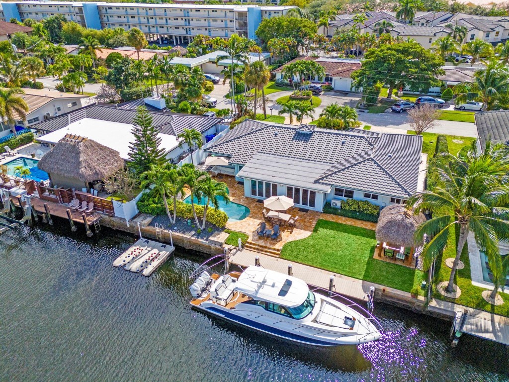 1941 Coral Reef Pompano Beach, FL 33062