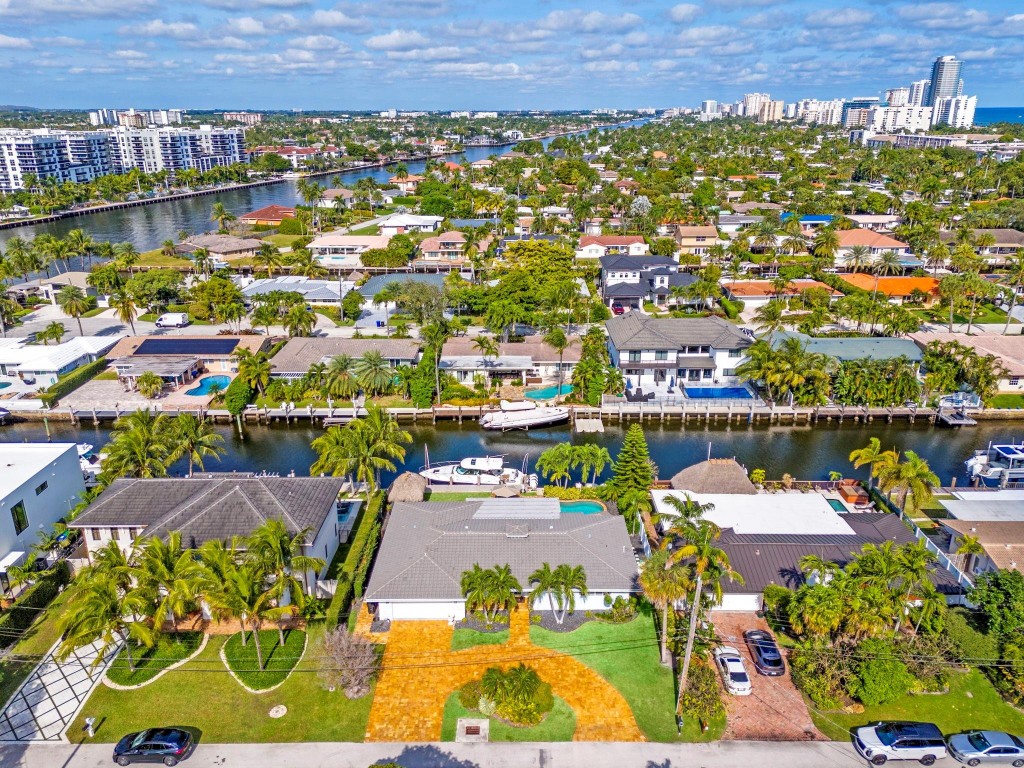 1941 Coral Reef Pompano Beach, FL 33062