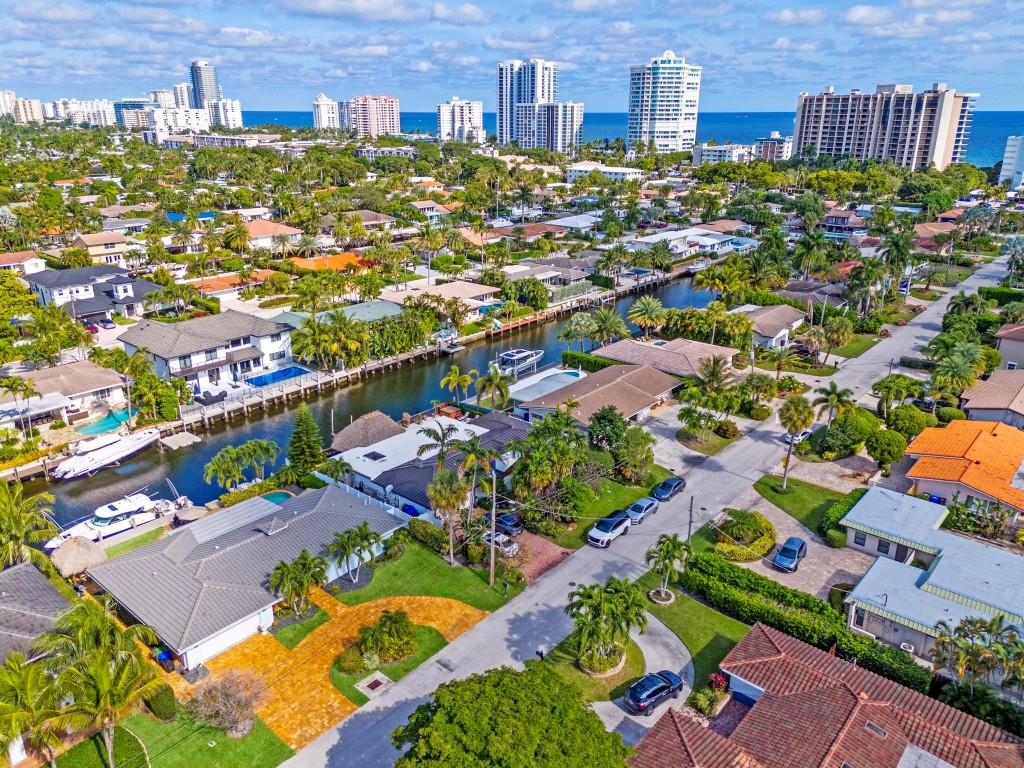 1941 Coral Reef Pompano Beach, FL 33062