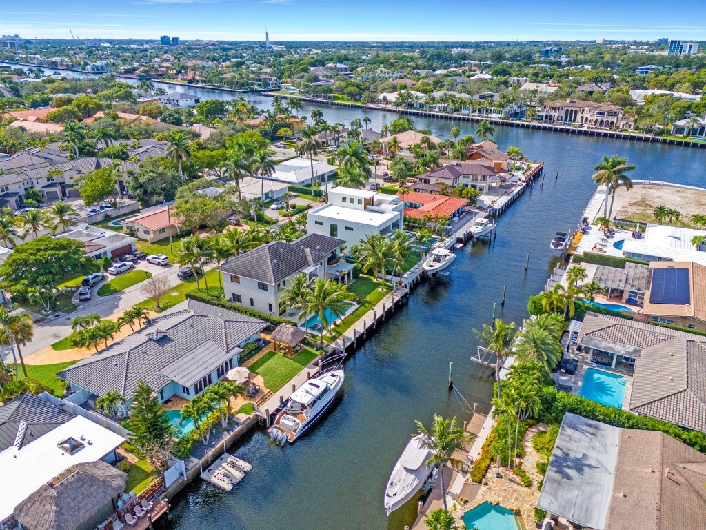 1941 Coral Reef Pompano Beach, FL 33062