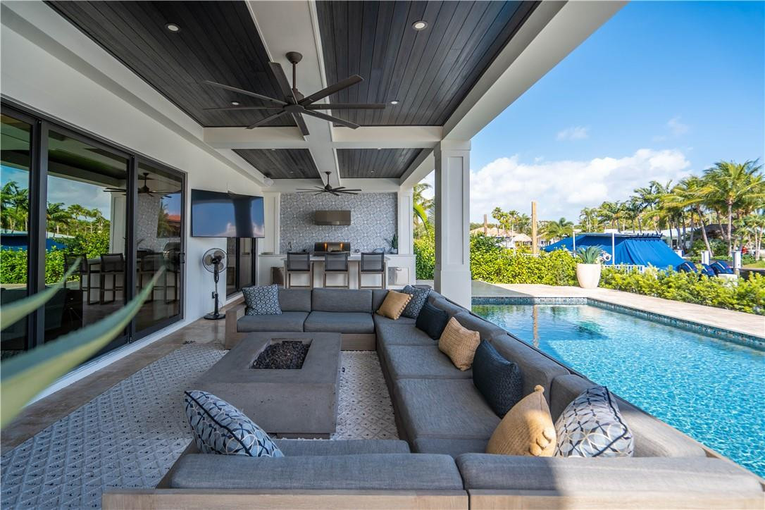 2349 NE 24th Lighthouse Point, FL 33064