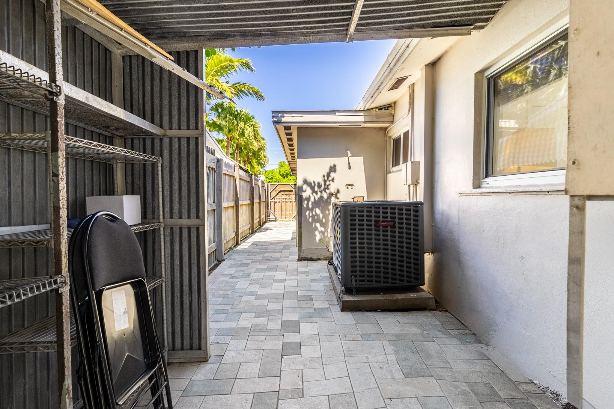 1714 W Las Olas Fort Lauderdale, FL 33312