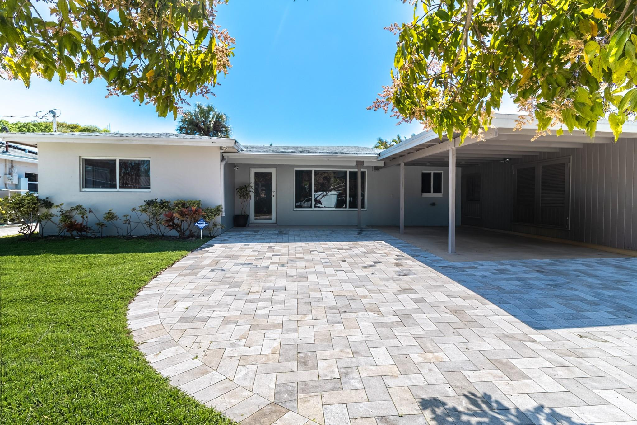 1714 W Las Olas Fort Lauderdale, FL 33312