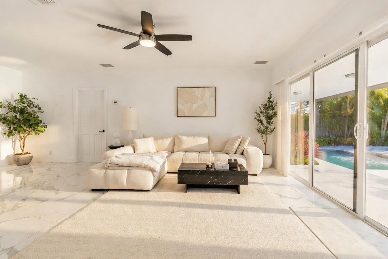 1714 W Las Olas Fort Lauderdale, FL 33312