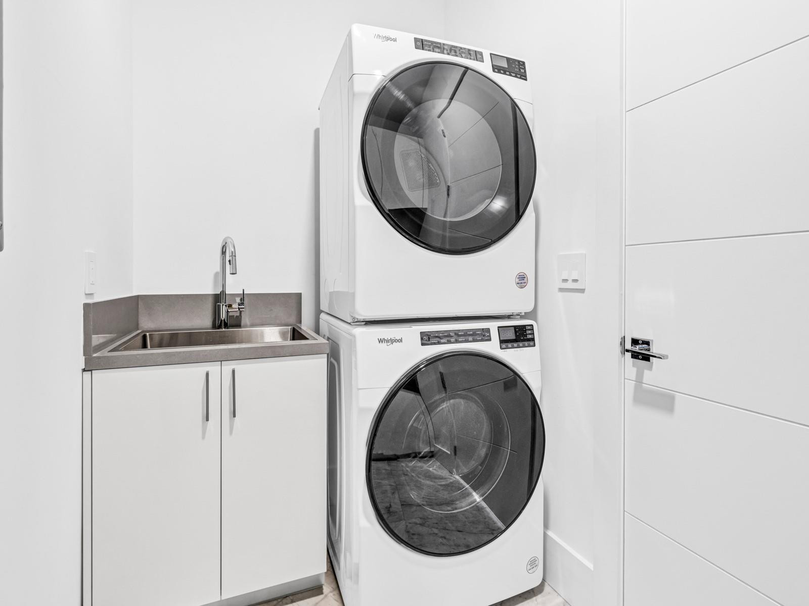 3755 Solana Miami, FL 33133