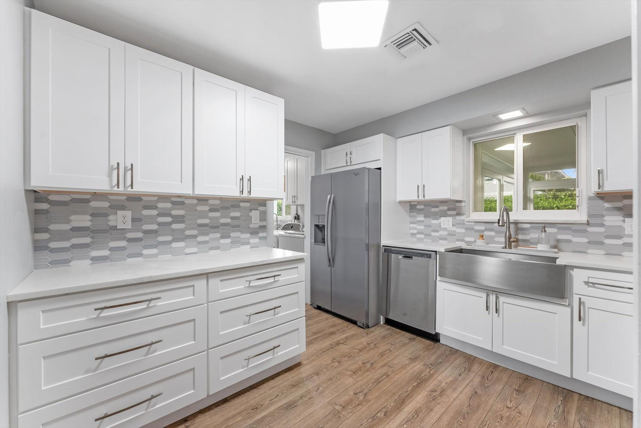 2811 NE 45th Lighthouse Point, FL 33064