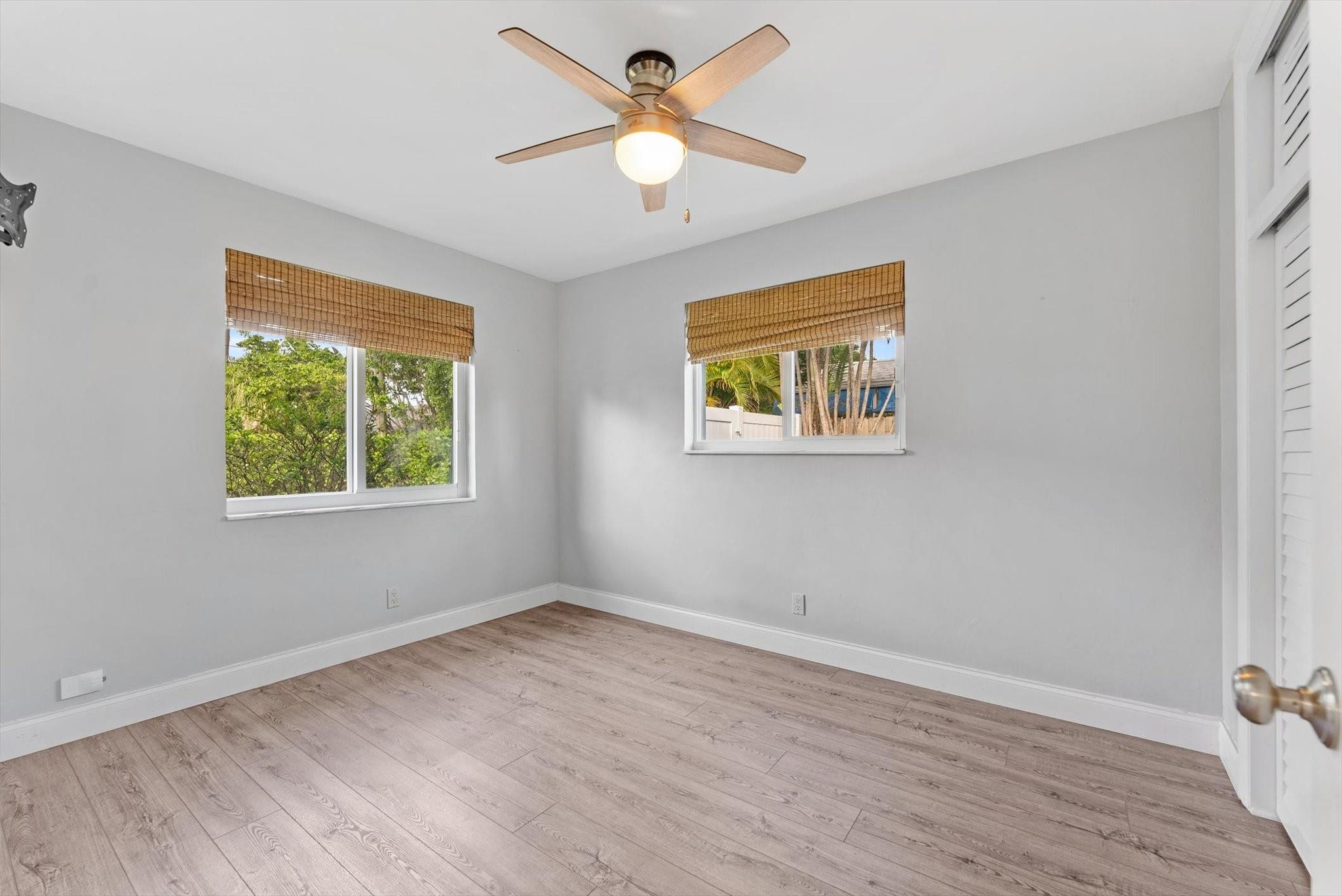 2811 NE 45th Lighthouse Point, FL 33064