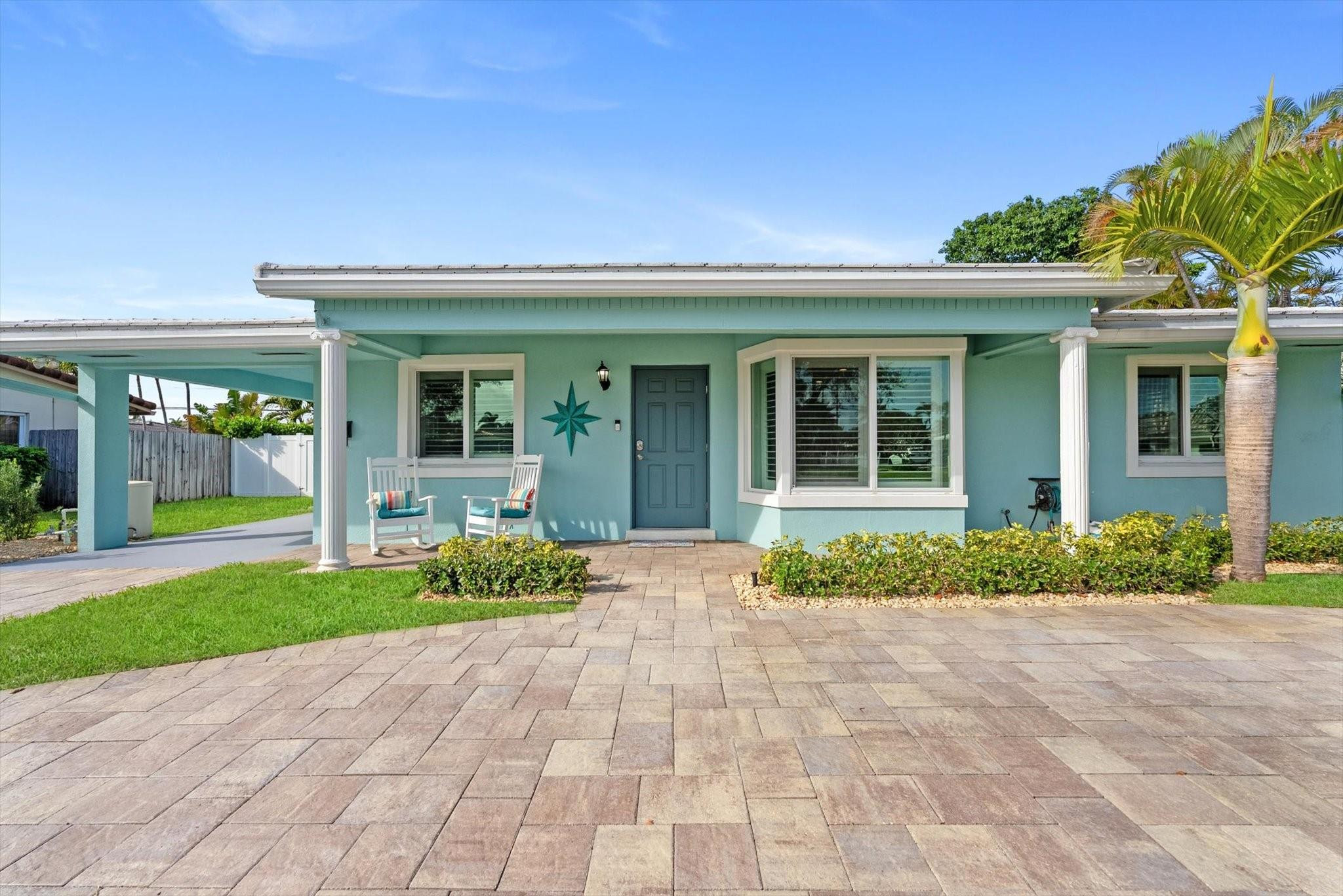 2811 NE 45th Lighthouse Point, FL 33064